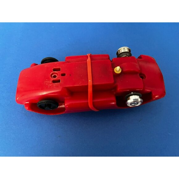 Vintage 1961 Eldon Ferrari Grand Prix Slot Car 1/32 Scale Red - Picture 9 of 10